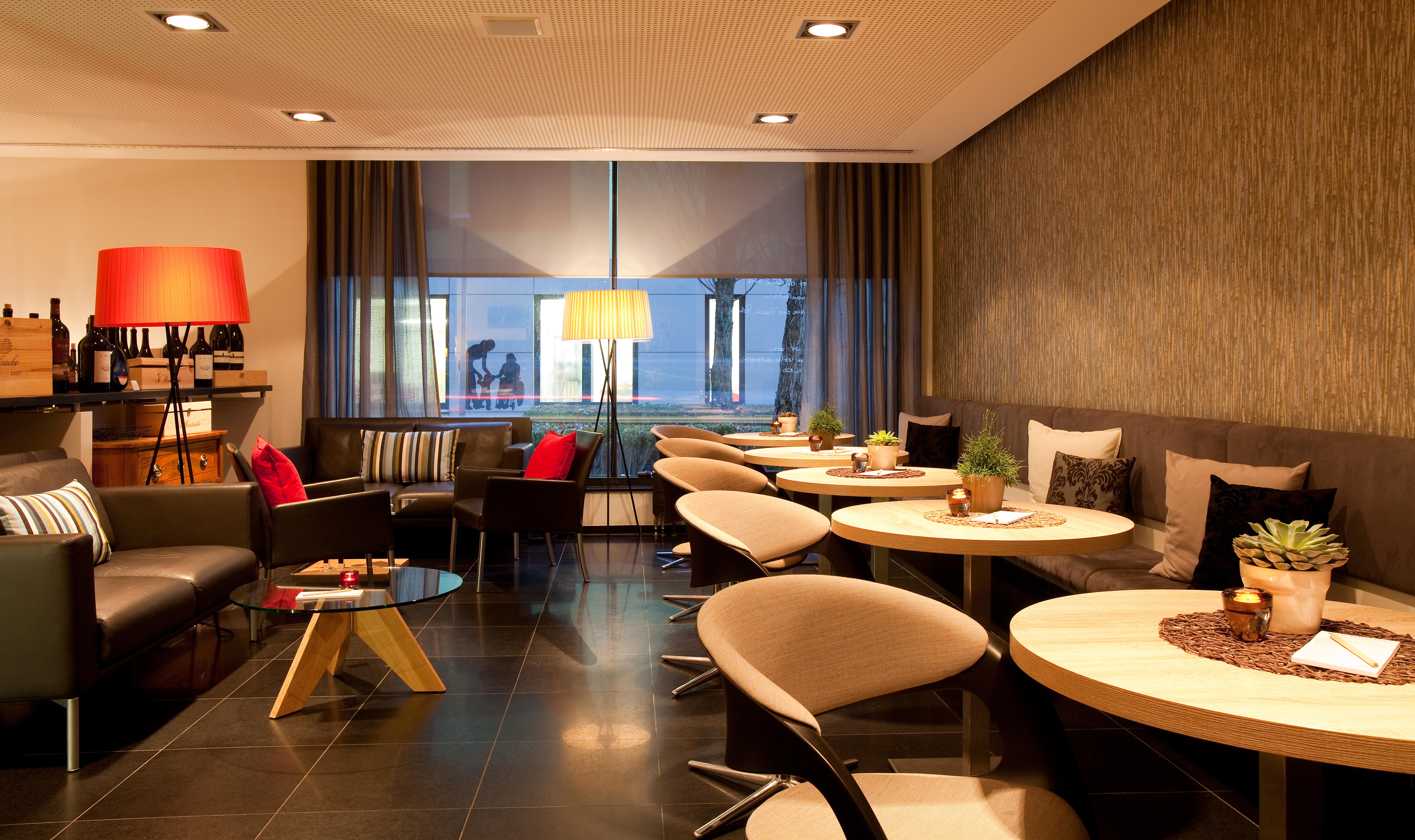 Vienna House Easy By Wyndham Stuttgart Hotel Exterior photo