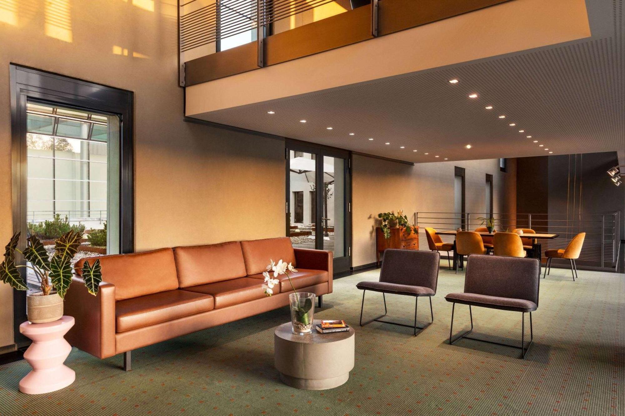 Vienna House Easy By Wyndham Stuttgart Hotel Exterior photo