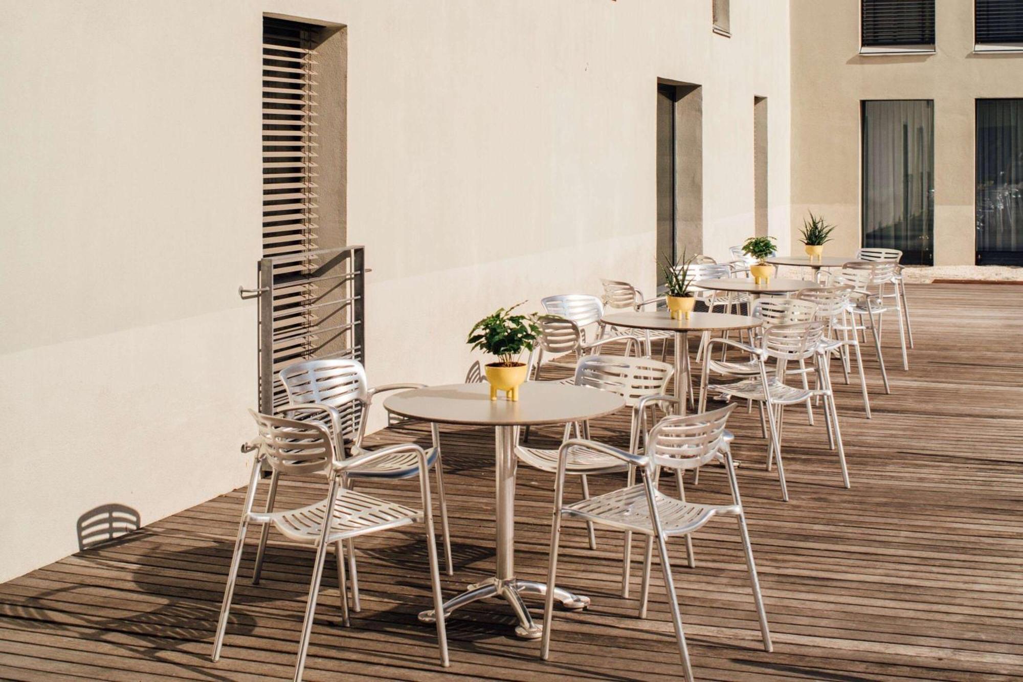 Vienna House Easy By Wyndham Stuttgart Hotel Exterior photo